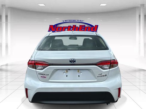 Used 2024 Toyota Corolla LE FWD image 6
