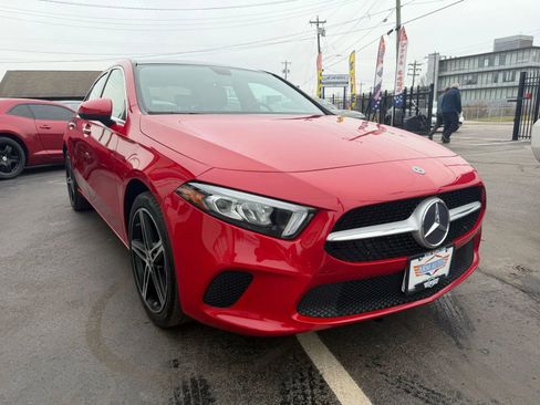 Used 2019 Mercedes-Benz A 220 4MATIC w/ Premium Package image 4