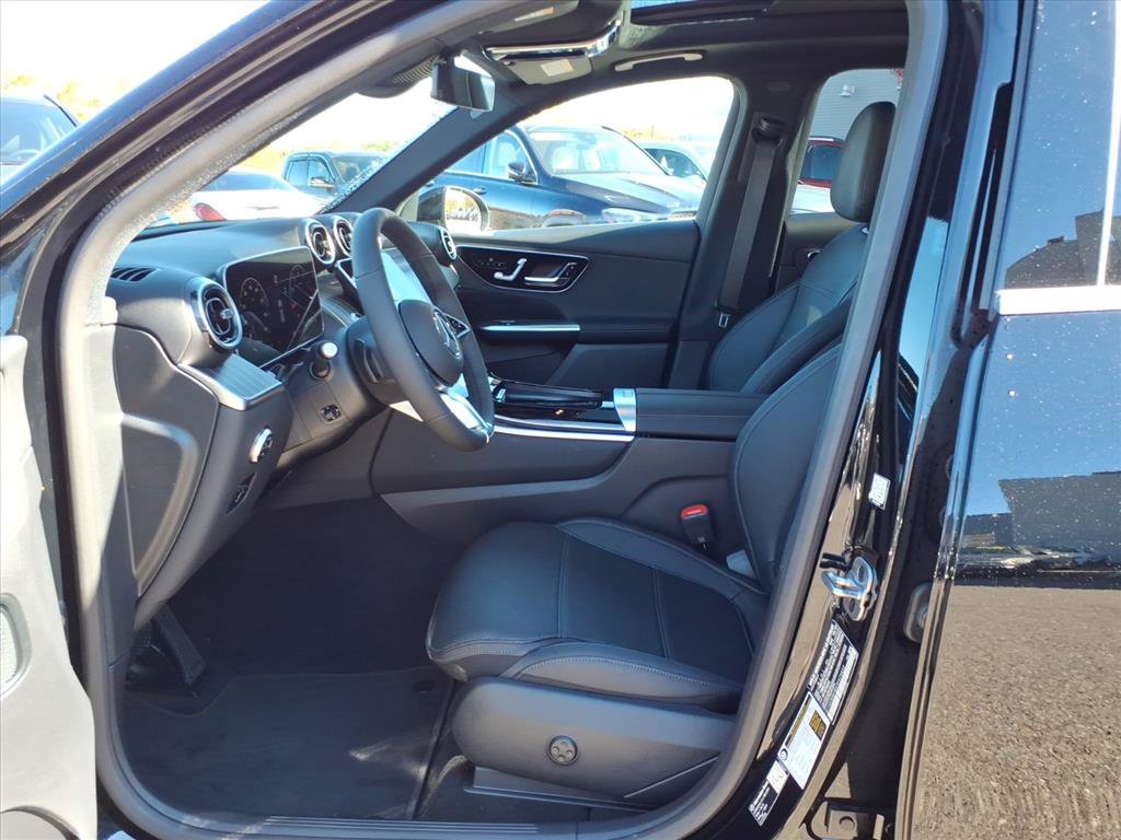 Used 2026 Mercedes-Benz GLC 300 4MATIC image 10