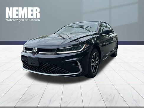New 2026 Volkswagen Jetta SE FWD image 1