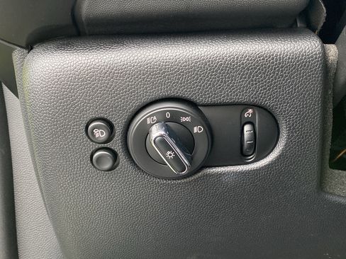 Certified 2024 MINI Cooper S image 30