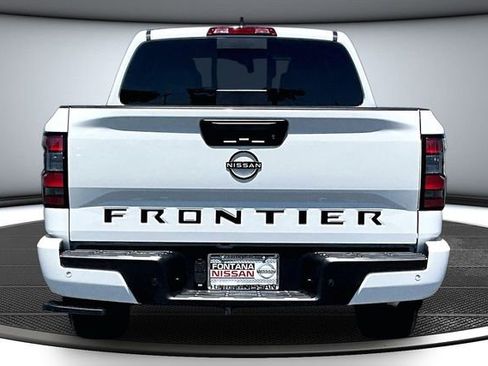 New 2026 Nissan Frontier SV w/ Tow Package RWD image 4