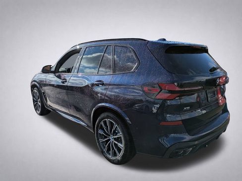 New 2026 BMW X5 M60i w/ Climate Comfort Package image 6