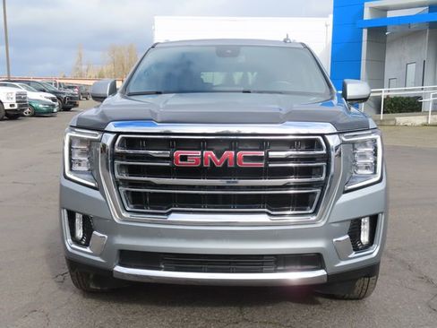 Used 2024 GMC Yukon SLT w/ Max Trailering Package AWD/4WD image 2