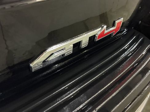 Used 2024 GMC Yukon AT4 w/ Technology Package image 14