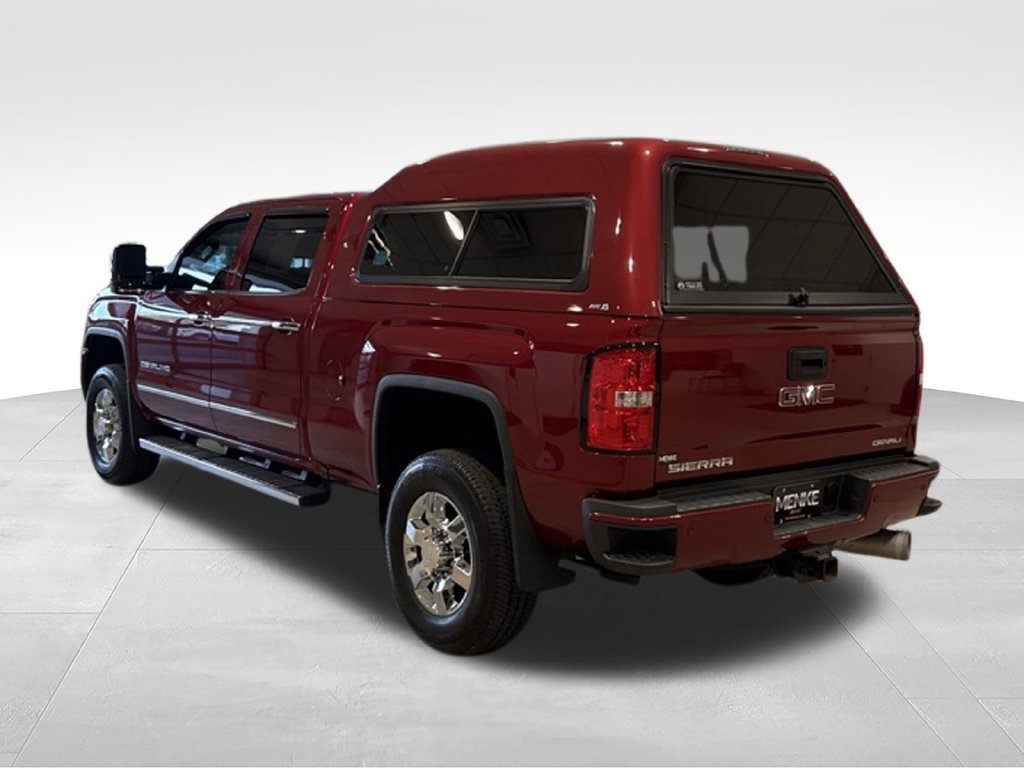 Used 2019 GMC Sierra 3500 Denali w/ Duramax Plus Package AWD/4WD image 5