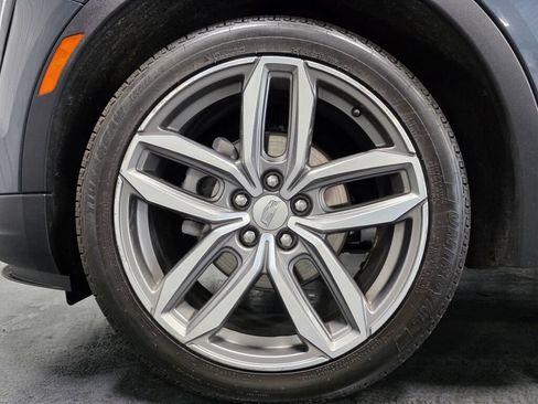 Used 2019 Cadillac XT4 Sport AWD/4WD image 5