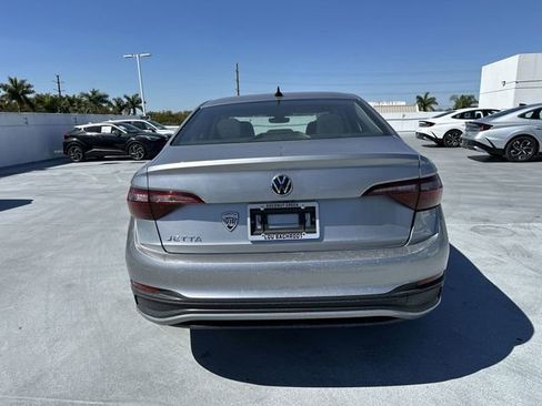Used 2024 Volkswagen Jetta S image 16