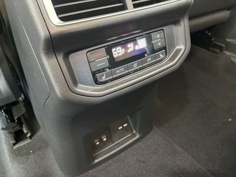 New 2026 Volkswagen Atlas SEL image 28