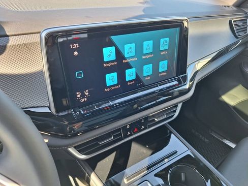 New 2026 Volkswagen Atlas Cross Sport SEL Premium R-Line image 13