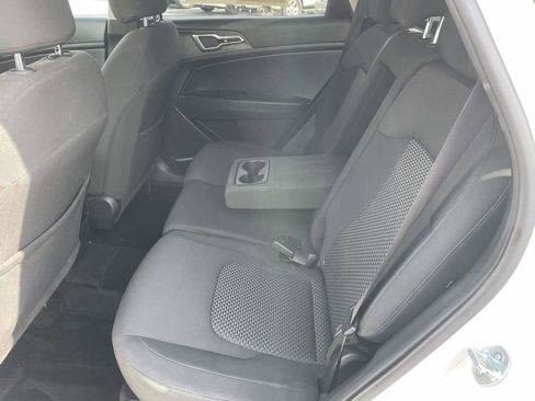 Used 2023 Kia Sportage LX FWD image 22