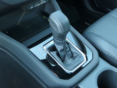 Certified 2025 Subaru Forester Limited image 20