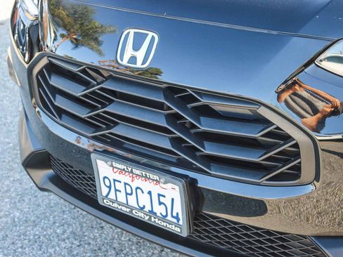 Certified 2023 Honda HR-V Sport image 6