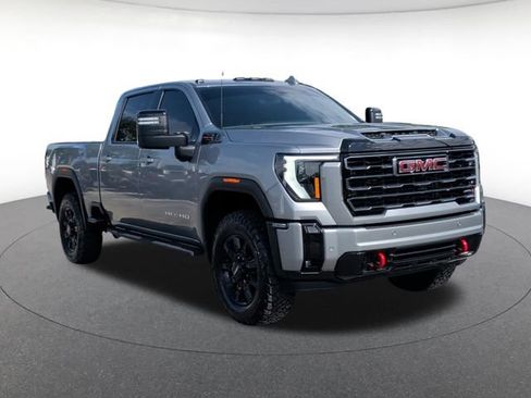 Used 2026 GMC Sierra 2500 AT4 w/ AT4 Premium Plus Package AWD/4WD image 7