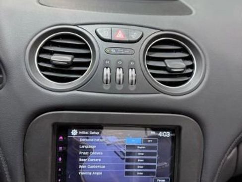 Used 2008 Mercedes-Benz SL 550 w/ P1 Pkg image 27