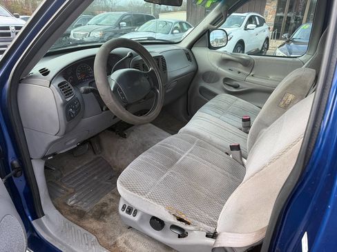 Used 1997 Ford F150 XLT image 11
