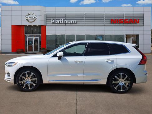 Used 2020 Volvo XC60 T6 Inscription w/ Protection Package Premier AWD/4WD image 3