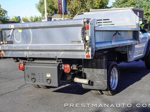 Used 2024 RAM 5500 Tradesman image 27