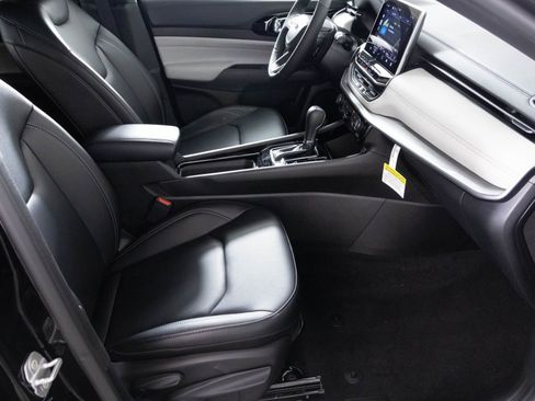 New 2026 Jeep Compass Limited image 35