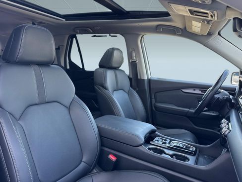 Certified 2023 Honda Pilot Touring image 29