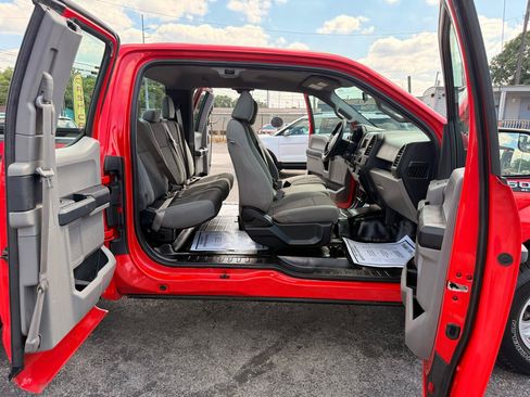 Used 2016 Ford F150 XL w/ Equipment Group 101A Mid AWD/4WD image 16