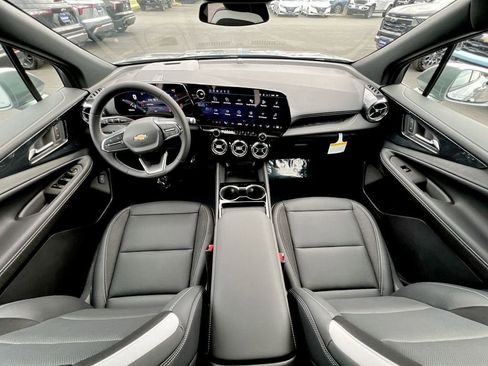 New 2026 Chevrolet Blazer EV LT image 17