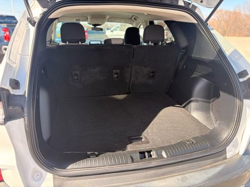 Used 2022 Ford Escape SE AWD/4WD image 10