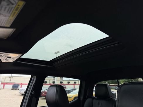 Used 2018 Toyota Tacoma TRD Off-Road image 25