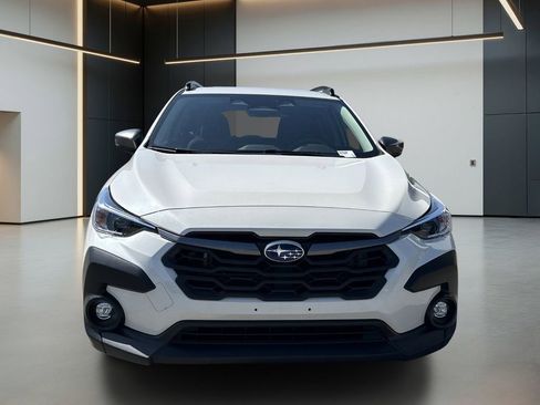 Used 2024 Subaru Crosstrek 2.0i Premium AWD/4WD image 8
