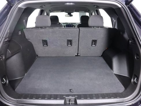 Used 2021 Chevrolet Equinox LT image 30