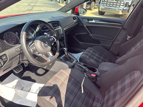 Used 2016 Volkswagen GTI S FWD image 12