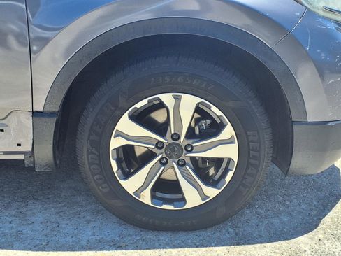 Certified 2017 Honda CR-V LX image 11