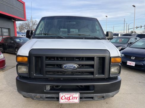 Used 2008 Ford E-350 and Econoline 350 XL image 2