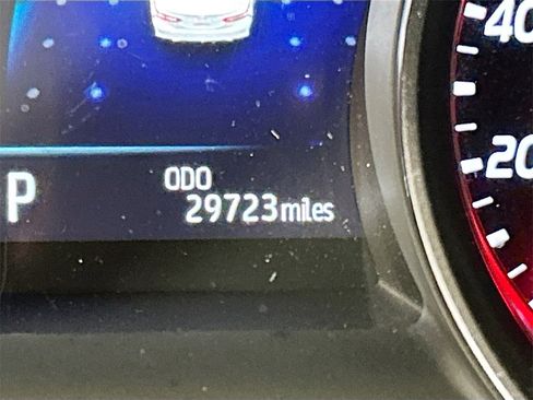 Used 2022 Toyota Camry XSE image 10