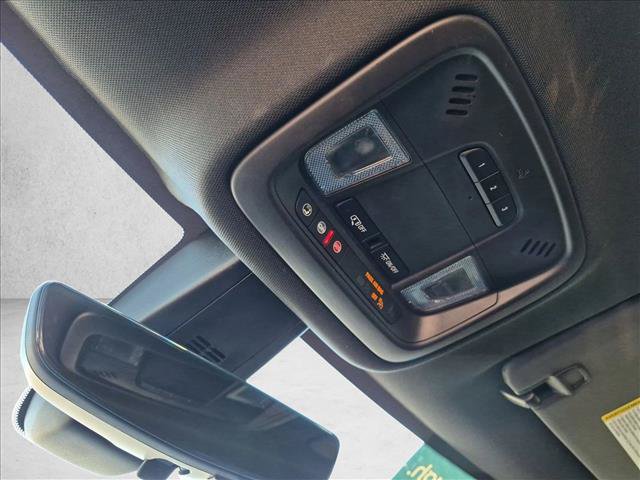 Certified 2023 Chevrolet Traverse RS FWD image 20
