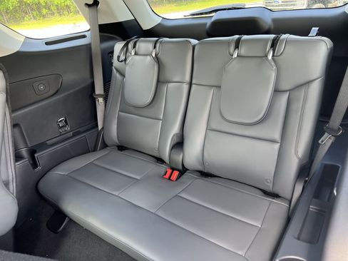 New 2026 Ford Explorer Active w/ Active Comfort Package AWD/4WD image 25