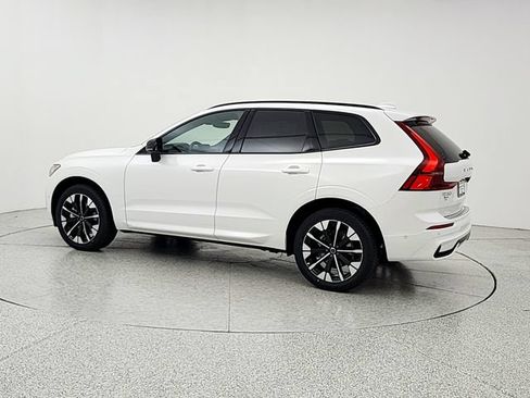 New 2026 Volvo XC60 B5 Plus w/ Protection Package Premier AWD/4WD image 7