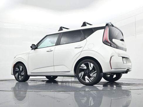 Certified 2023 Kia Soul GT-Line w/ GT-Line Technology Package FWD image 43