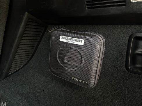 Used 2022 Lexus RX 450h AWD w/ Premium Package image 13