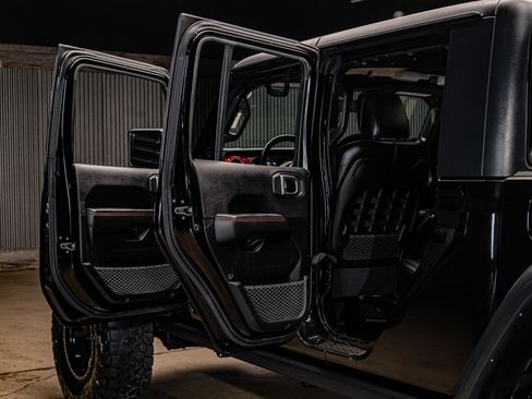Used 2021 Jeep Gladiator Rubicon AWD/4WD image 27