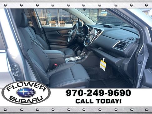 New 2025 Subaru Ascent Limited w/ Popular Package #2 image 9