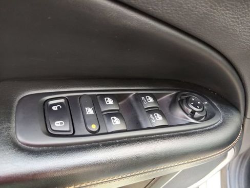 Used 2021 Jeep Compass Limited AWD/4WD image 15