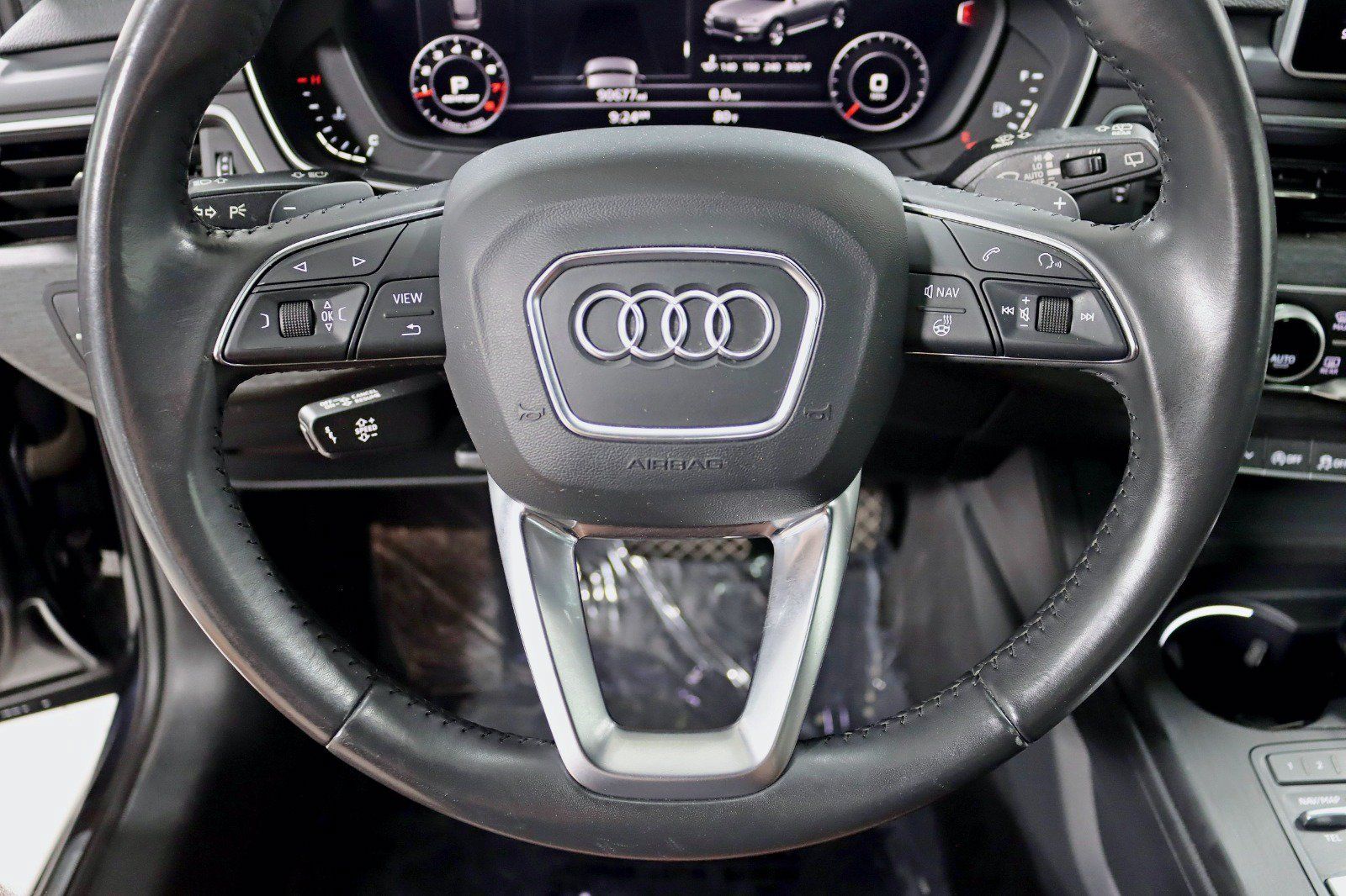 Used 2018 Audi A4 2.0T allroad Premium Plus AWD/4WD image 15