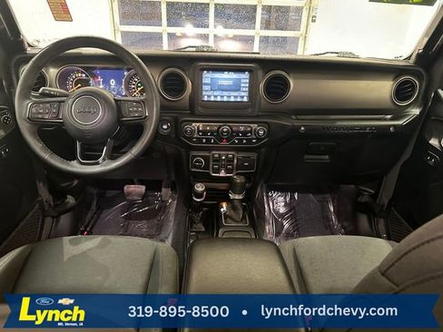 Used 2019 Jeep Wrangler Unlimited Sport S AWD/4WD image 8