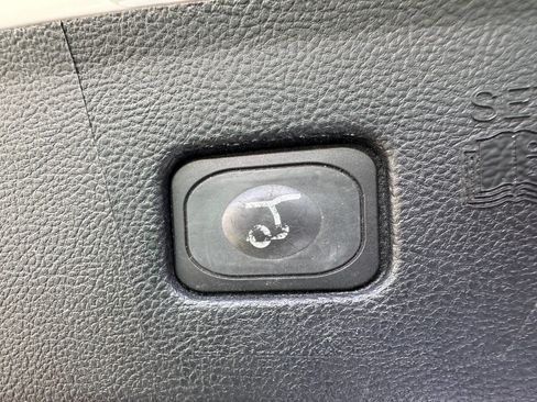 Used 2016 Ford Edge SEL w/ Equipment Group 201A image 28