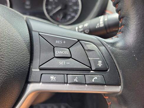 Used 2024 Nissan Sentra SR FWD image 26