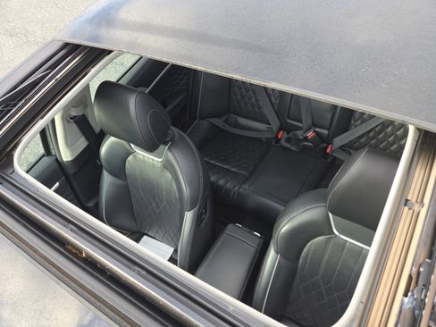 Used 2020 Genesis G70 3.3T w/ Prestige Package image 3