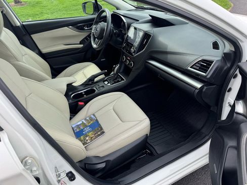 Used 2017 Subaru Impreza 2.0i Limited image 13