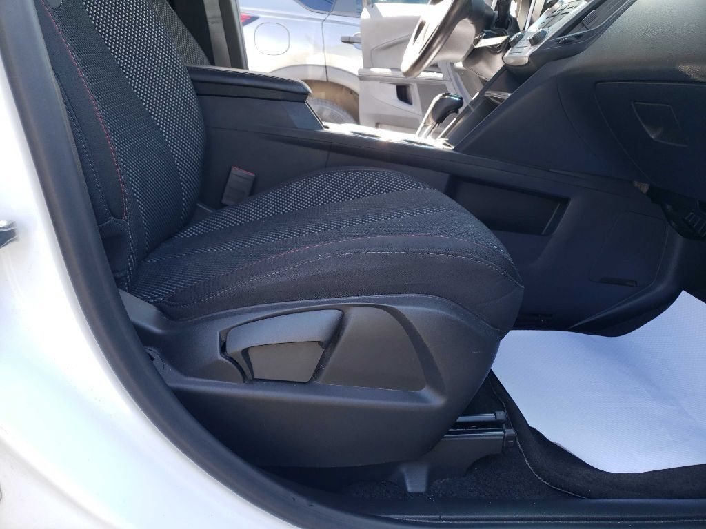 Used 2017 Chevrolet Equinox LT w/ Convenience Package AWD/4WD image 11