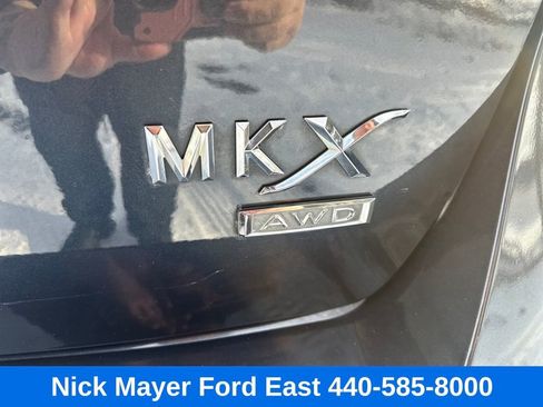 Used 2013 Lincoln MKX AWD w/ Class II Trailer Tow Pkg image 15